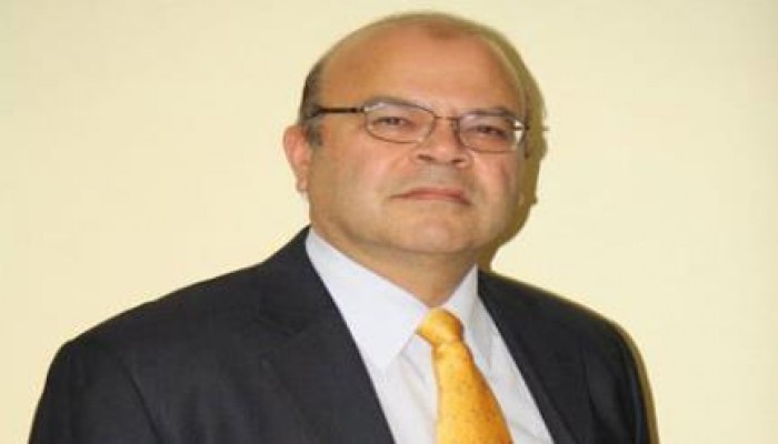 بيان من اسرة الدكتور ياسر الصيرفي استاذ ورئيس قسم القانون المدنى بحقوق القاهرة