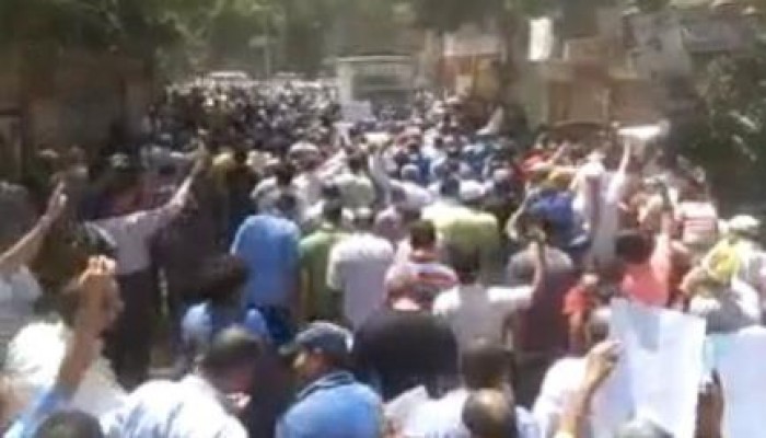 عشرات الآلاف في مسيرة حاشدة ومهولة بالمطرية (بث مباشر)