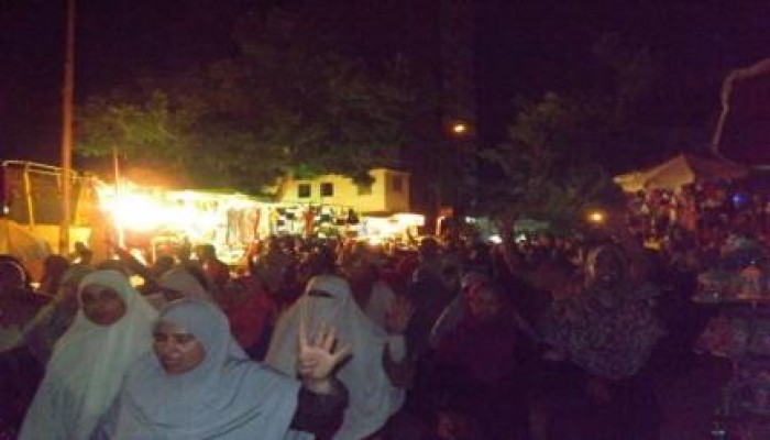 ثوار الاسكندرية يهنئون شعب الاسكندرية بحلول شهر رمضان المعظم