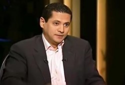 تعلقياً علي الانفجار..عبد الرحمن يوسف:وزير داخلية الانقلاب مشغول بمكافحة الصلاة علي النبي