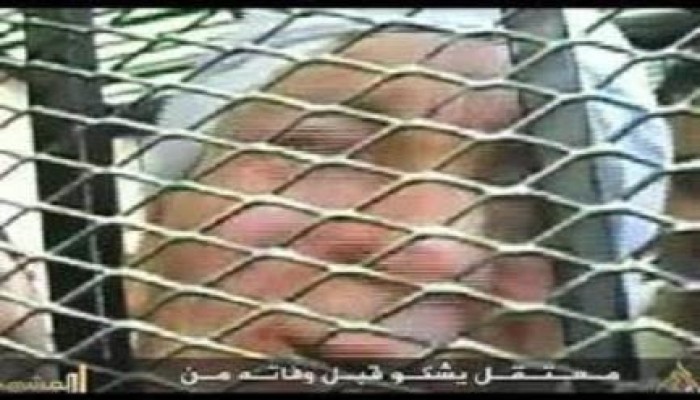 فيديو.. معتقل عمره 67 عام يبكي من الظلم قائلا: "ربنا أكبر من الظلم" ثم يموت بعدها