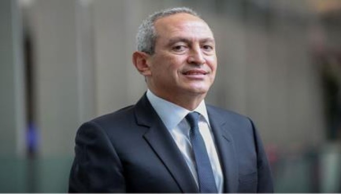 بعد الحكم على أحد أبنائها بالحبس حرب تلوح في الأفق بين السيسي وعائلة ساويرس (خطير)