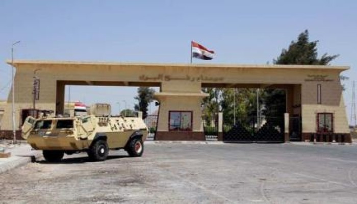 بسبب غلق سلطات الانقلاب المصرية لمعبر رفح وفاة طفل فلسطيني4 سنوات بعد طول انتظاره أمامه