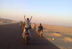 مسيرة ليلية بالدراجات البخارية بالأقصر رفضًا لحكم العسكر