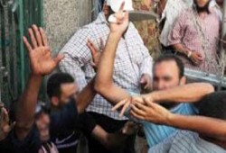 في عهد الانقلاب العسكري.. 5 مصابين في معركة بالأسلحة بين الأهالي بسبب أزمة الوقود