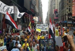 بالصور : المصريين في أمريكا ينظمون مسيرة حاشدة ضمن فعاليات انتفاضة 3يوليو