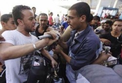 معارك الوقود.. اشتباكات بالأعيرة النارية بإحدى محطات القليوبية ومشادات بسبب زيادة الأجرة