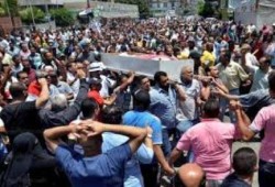 بالفيديو مداخلة والدة الشهيد احمد حسين مع  الجزيره ورسالته إلي  ايمن عزام