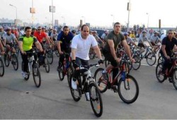 صحف عالمية : المصريون فقدوا الثقة في السيسي .. وتايمز تؤكد ينفذ أوامر الامارات !