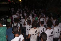 الجيزة - بالصور : ثوار ناهيا يشاركون أولتراس مصر السياسى مسيرة ليلية حاشدة