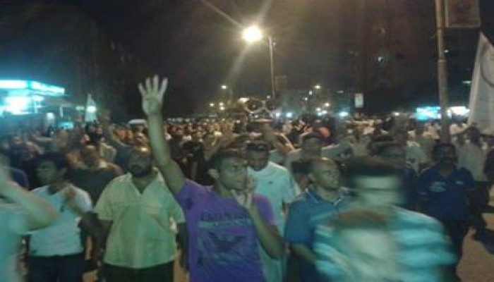 متظاهرو الإسماعيلية يهتفون:سوريا ورابعة وغزة اخوات مش هنسيب حق اللي مات