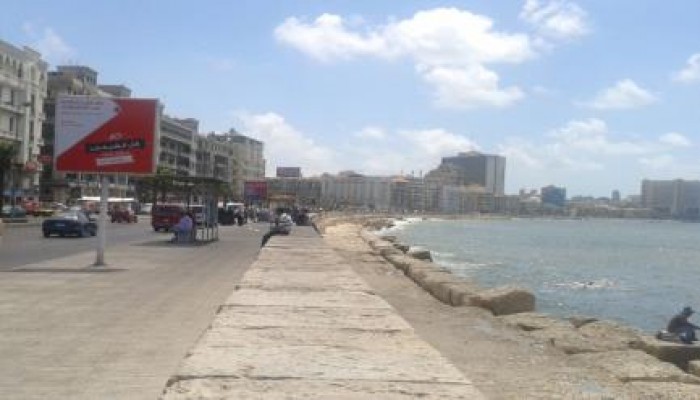 سكان الاسكندرية يشتكون من انقطاع المياه بشكل متواصل