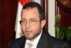 النقض"تقضى ببراءة الدكتور هشام قنديل رئيس مجلس الوزراء الشرعي