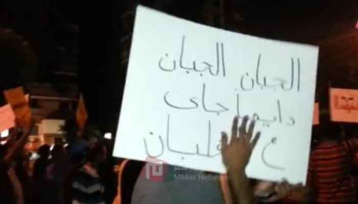 فيديو.. مسيرة ليلية بالحي السابع بمدينة نصر رافضة للإنقلاب العسكري