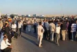 مجهولون يقطعون طريق كوبرى دسوق- دمنهور بسبب الكهرباء