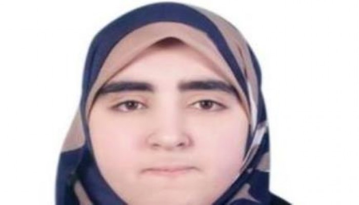 أميمة.. التاسعة على مصر تهدى تفوقها لوالدها المعتقل