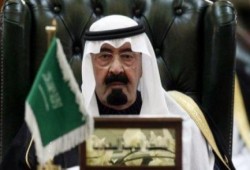الأزهر يمنح ملك السعودية الدكتوراة الفخرية لدعمه الانقلاب