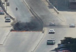 بالصور : الثوار يقطعون الطرق بمدينة الفيوم رفضاً للانقلاب العسكري عقب صلاة الجمعة