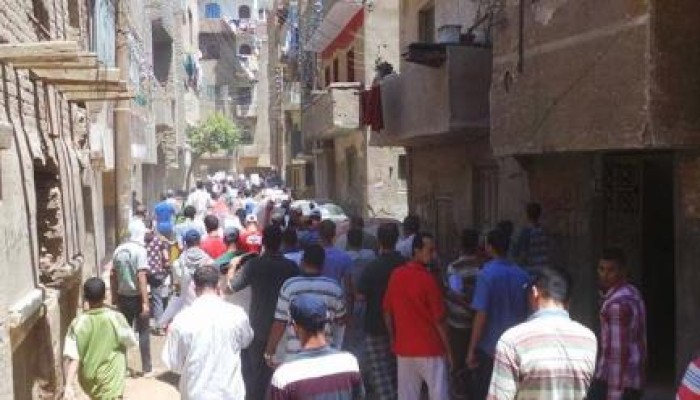 الفيوم : انطلاق أول مسيرات مدينة الفيوم من أمام مسجد المنتزة بأعداد حاشدة رافضة للانقلاب