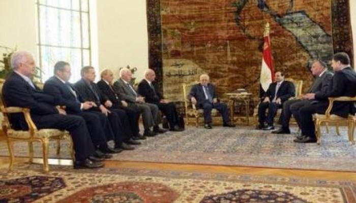 مونيتور: "انقلابي مصر" و"الصهاينة" يخططان لوضع غزة تحت سيطرة عباس