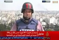 فيديو.. مراسل "الجزيرة" يبكي على الهواء بسبب مجزرة الشجاعية بغزة