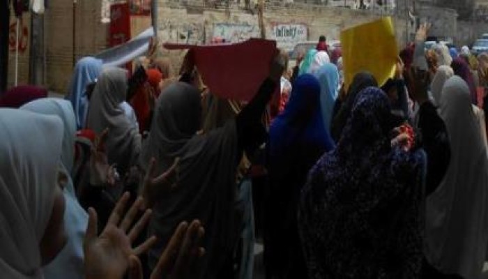 البحيرة : نساء ضد الإنقلاب بدمنهور تتظاهر للمطالبة بمحاكمة قادة الإنقلاب