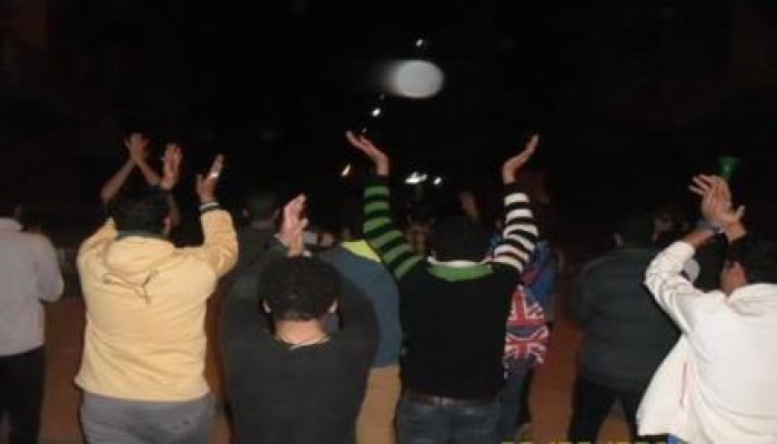 خلال مسيرة ليلية ضد الانقلاب .. ثوار الإسماعيلية يهتفون:يا سيسي يا عرة الثورة مستمرة