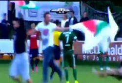 فيديو.. "علقة ساخنة" للاعبي "مكابي حيفا" الصهيوني من جماهير "ليل" الفرنسي بسبب ضرب غزة
