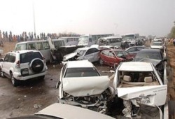 مصرع 4 أشخاص وتفحم جثثهم في حادث تصادم مروع على طريق المحور بالإسكندرية