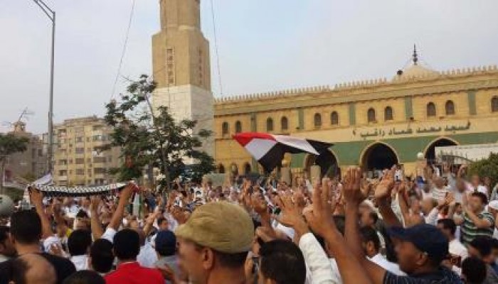 انتفاضة ثورية في السادس من أكتوبر عقب صلاة العيد