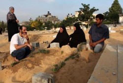 براء الرنتيسي يصف العيد في غزة