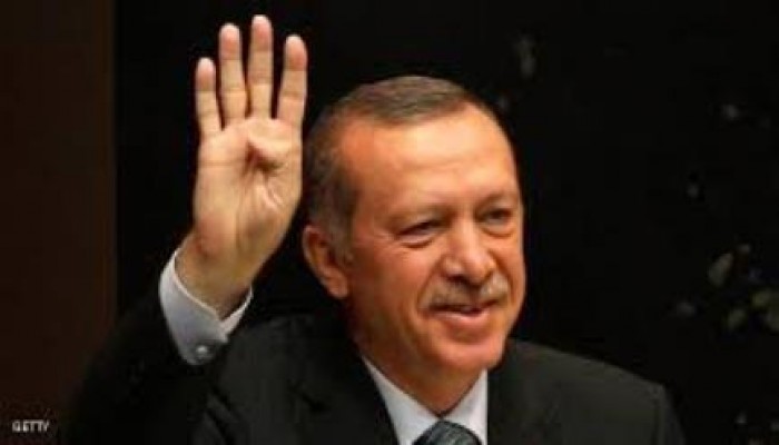 بالفيديو :  مسابقة في تلاوة القرآن بين أردوغان  مؤيد الشرعية وخادم الحرمين مؤيد الانقلاب