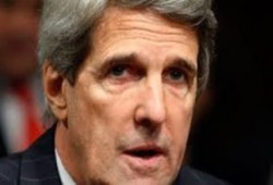 كيري: إسرائيل هي من تطالب بوقف إطلاق النار