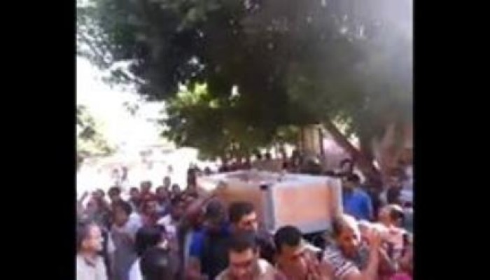 أهالي أبوزعبل يشيعون جنازة الشهيد أحمد سمير