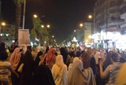 ثوار "الهرم" يهتفون: "باطل يا سيسي مرسي رئيسي"