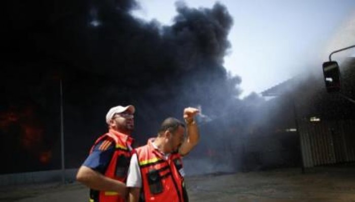 قوات الاحتلال تستهدف المنشآت المدنية الحيوية بغزة