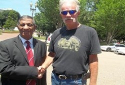 اقباط المهجر اذيال الصهيونية يقدمون مشروع قرار فى الكونجرس لتصنيف الإخوان كمنظمة ارهابية