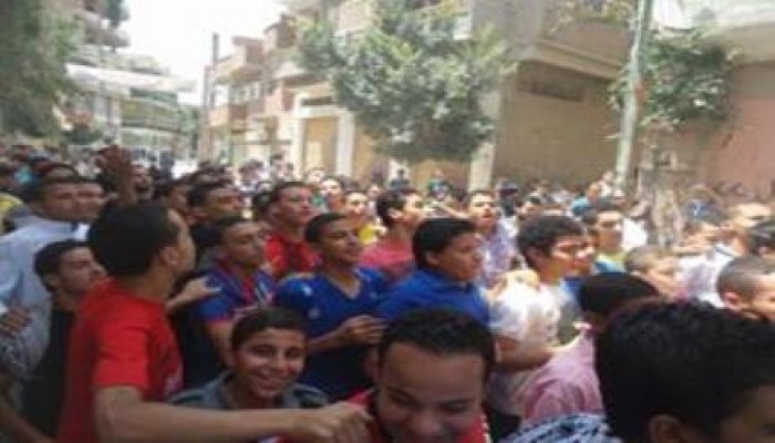 ثوار الزقازيق "رابعة وغزة وسوريا اخوات مش حنسيب حق اللى مات"
