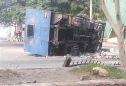 حادث مروع لسيارات الامن المركزي التي حضرت من سوهاج لأسوان