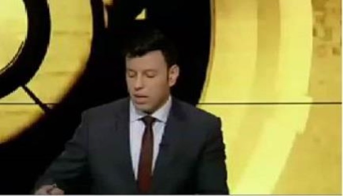 متصل للجزيرة:"كنت بتصل وأشتمكم من 3 شهور وأقول: خرفان.. لكن طلعنا إحنا اللي خرفان" (فيديو)