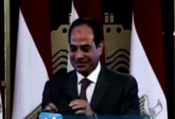 بالفيديو .. السيسي العـ** والذبابة .. ملخص خطاب الممثل العاطفي في الاسماعيلية