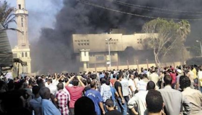 قضاء العسكر يحكم بإعدام12 بزعم قتل نبيل فراج