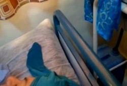 بالفيديو  سيدة مصرية اثناء البنج تدعو لغزة و لمرسى وعلى السيسى بعد الولادة