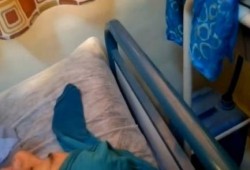 بالفيديو  سيدة مصرية اثناء البنج تدعو لغزة و لمرسى وعلى السيسى بعد الولادة