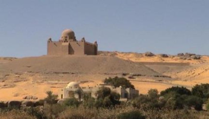 مدير عام منطقة أثار اسوان يتهم شرطة السياحة والأثار بالتواطؤ مع لصوص الاثار