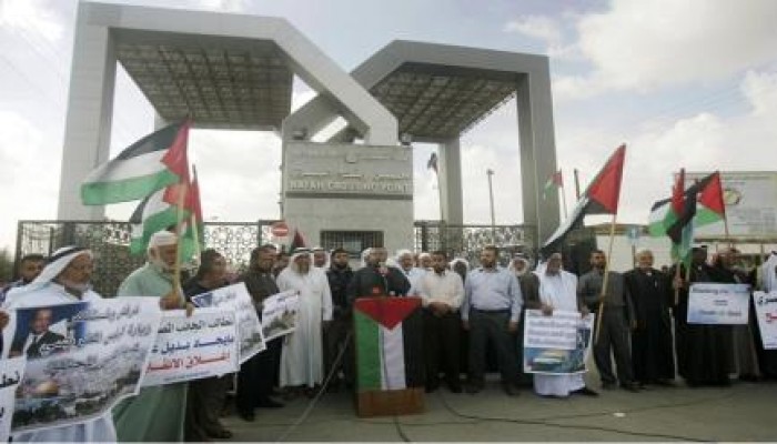 محلل صهيوني : مصر تنكل بحماس وترفض مطالبها