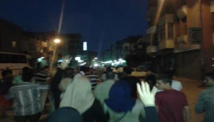 ثوار الإسماعيلية يهتفون :البلطجية مالهمش دية