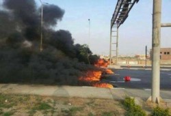 عام علي المذبحة مجهولون يقطعون طريق المحور المركزى وشلل مروري في مصر