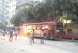 مجهولون يحرقون اتوبيس نقل عام بعين شمس