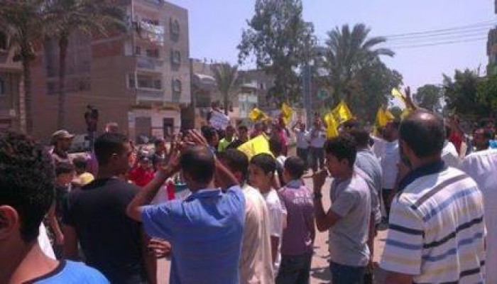 رغم اعتداءات بلطجية الشرطه شباب كفر سليمان بدمياط ينتفض للمطالبة بالقصاص لشهداء رابعة